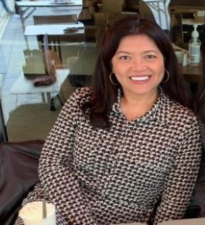 202202 Laura Bullock